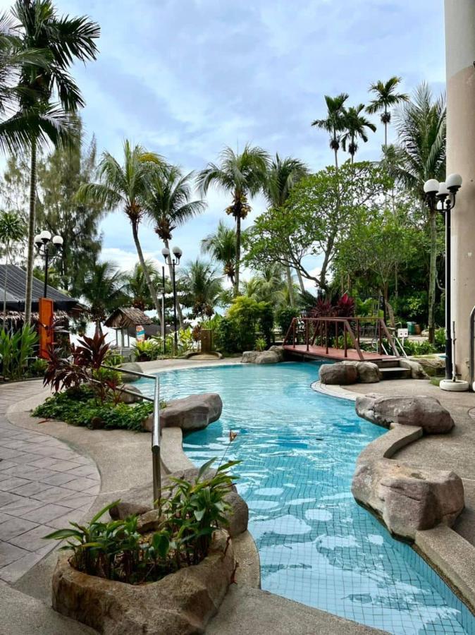 17 Jazz Sweet Beachfront Resort Танджунг Бунга Екстериор снимка
